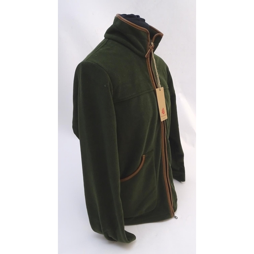 311 - A Shooter King green fleece, size L, with tags.