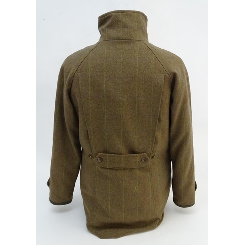 313 - A Laksen Thrie Estaits tweed Tyne coat / jacket, size L