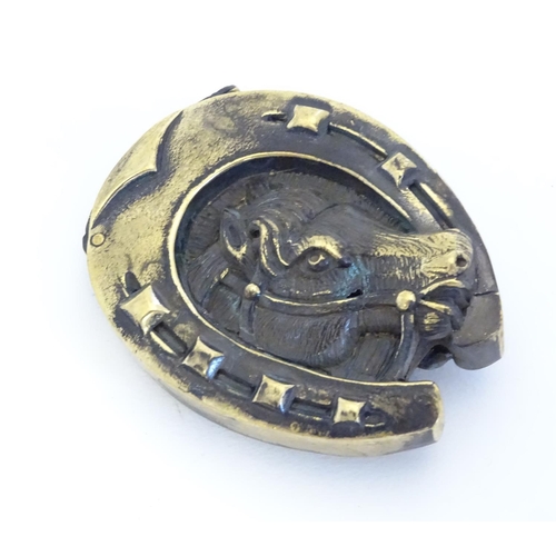228 - A novelty vesta case with horse shoe and horse head decoration Approx 2