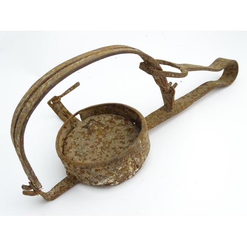 111 - Antique trap: a 19thC large foothold pole trap, with elevated treadle, 15 1/2