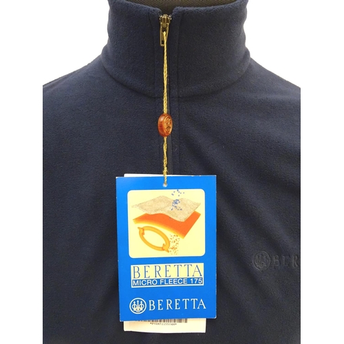 316 - A Beretta navy fleece, size M, with tags