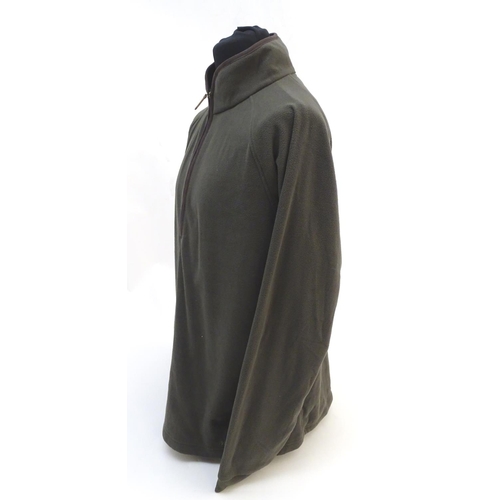 317 - A Musto green fleece, size XXL