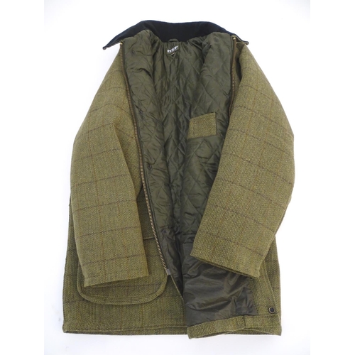320 - A HSF men's tweed jacket, size L