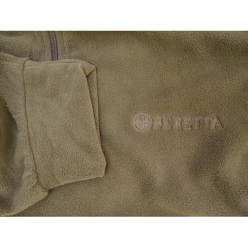 322 - A Beretta brown fleece, size XXL, with tags