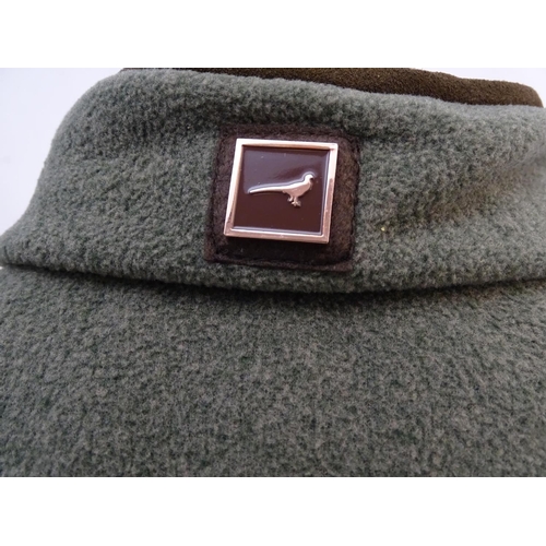 328 - A green fleece gilet, size 2XL, with tags