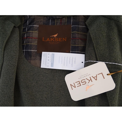 328 - A green fleece gilet, size 2XL, with tags