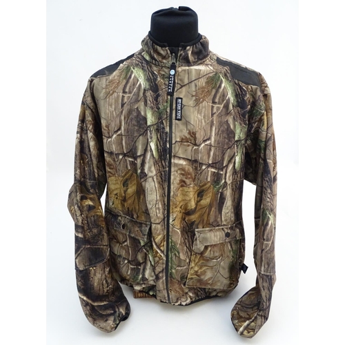 342 - A Rivers West shooting jacket, size 2 XL