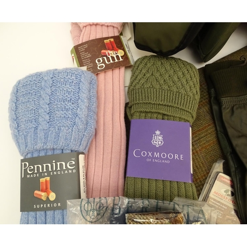 346 - Box of assorted items to include, 3 Laksen orange jumpers size 2XL, 1 pair of Laksen tweed trousers ... 