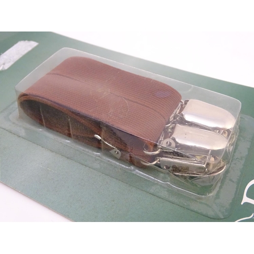 349 - Assorted jodhpurs clips, to include two packets of Dublin clips