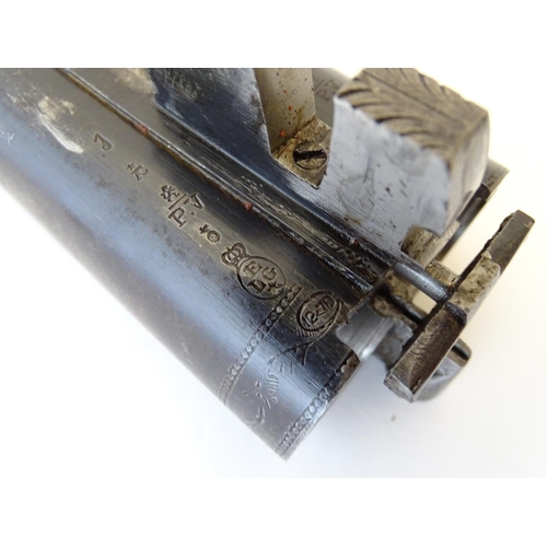 577 - Shotgun: a Belgian 12 bore back action toplever side by side hammergun, beech semi-pistolgrip stock ... 