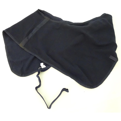 383 - A horse under rug / shoulder protector in navy fleece, large.