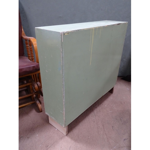 34 - An early 20thC painted 2-door cupboard. Approx. 30