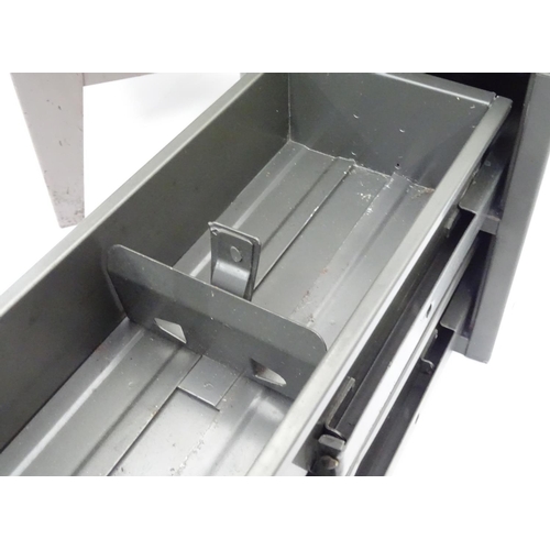 189 - Two steel workshop drawers. The largest approx. 28 1/2