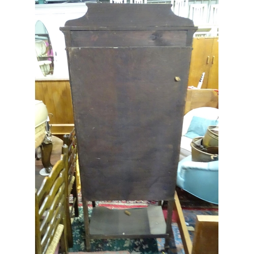 227 - An Edwardian glazed display cabinet. Approx. 60
