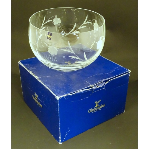 170 - A boxed Gleneagles Crystal 'Springtime Ambiente' glass bowl, with etched floral decoration, 9