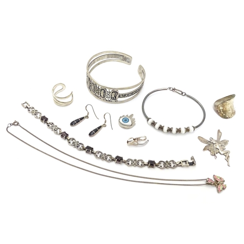 532 - Assorted silver and white metal jewellery including brackets, earrings, pendants, rings etc