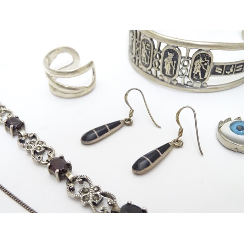 532 - Assorted silver and white metal jewellery including brackets, earrings, pendants, rings etc