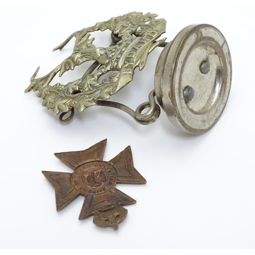 568 - Militaria : an early to mid 20thC Gordon Highlanders regiment (1881-1994) glengarry cap badge, affix... 