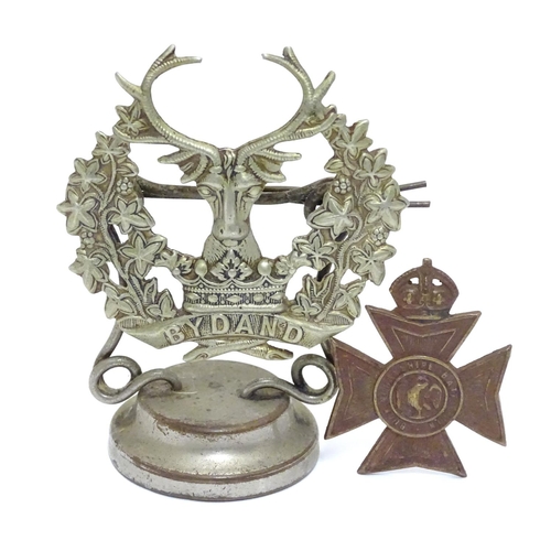 568 - Militaria : an early to mid 20thC Gordon Highlanders regiment (1881-1994) glengarry cap badge, affix... 