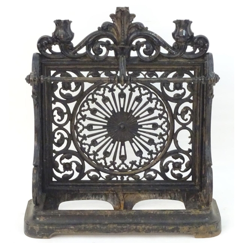 788 - Garden & Architectural, Salvage: a 19thC cast iron Coalbrookdale style stick stand. 29