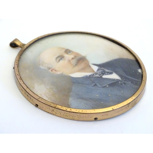 816 - A late 19th / early 20thC oval watercolour and bodycolour portrait miniature depicting a gentleman w... 