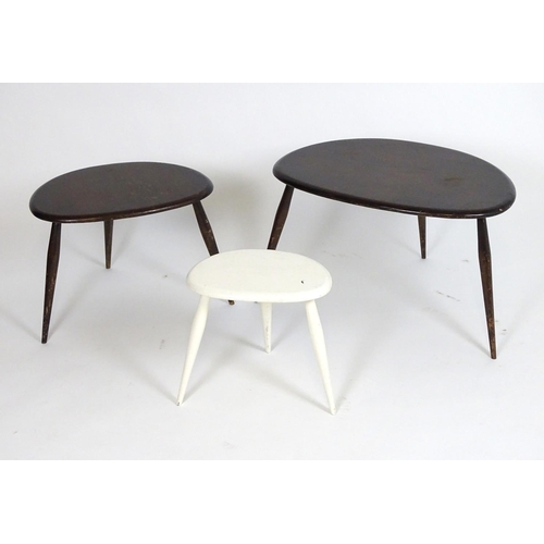 1229 - Vintage Retro, Mid Century: an Ercol nest of 'Mushroom' tables, of elm and beech construction, one w... 