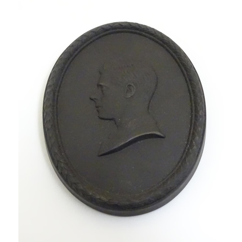 125 - A Wedgwood black basalt limited edition memorial medallion with relief depiction of HRH Duke of Wind... 