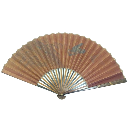 858 - A 19thC Japanese lacquer fan with 23 sticks, the paper decorated with stylised birds in flight. One ... 