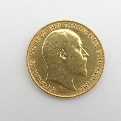 552 - A 22ct gold 1906 Edward VII half sovereign coin, approximately 4g