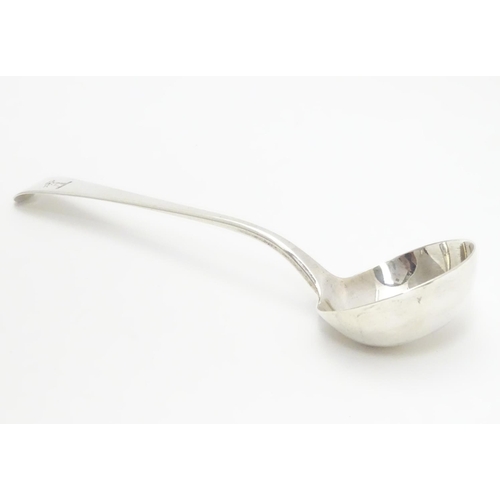 203 - A Geo III Old English pattern silver sauce ladle. Hallmarked London 1790 maker Richard Crossley. App... 