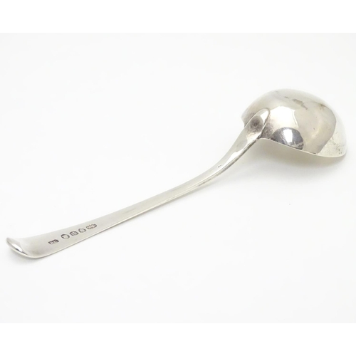 203 - A Geo III Old English pattern silver sauce ladle. Hallmarked London 1790 maker Richard Crossley. App... 