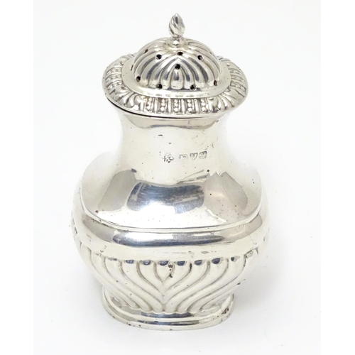 248 - An Edwardian pepperette hallmarked  Chester 1908 maker Jay, Richard Attenborough Co Ltd. 3 1/2