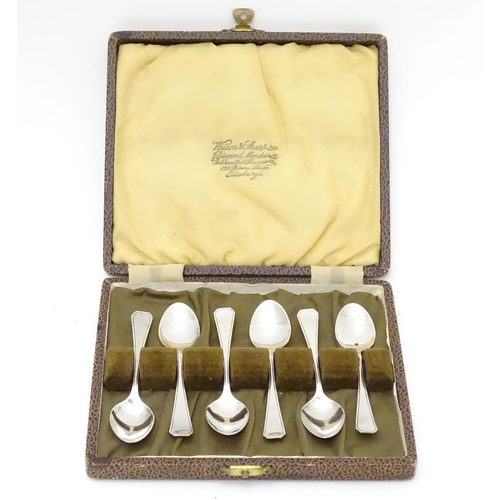 333 - A cased set of six silver coffee spoons. Hallmarked Sheffield 1945 maker Allens (A Laurence Allen). ... 