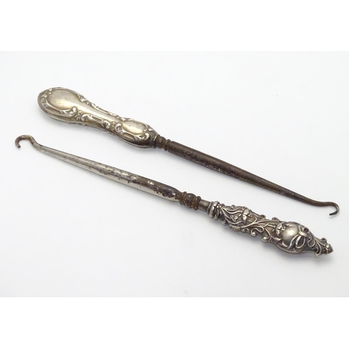 371 - Two silver-handled lace / button hooks. Hallmarked Birmingham 1906 maker Adie & Lovekin Ltd and Birm... 