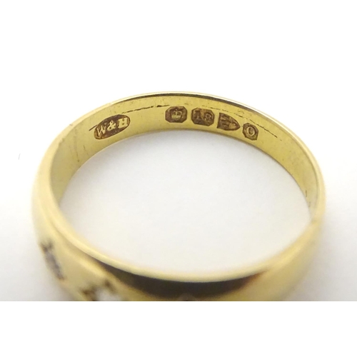 452 - A Victorian 18ct gold diamond ring set with three diamonds. Hallmarked Chester 1897. Ring size appro... 