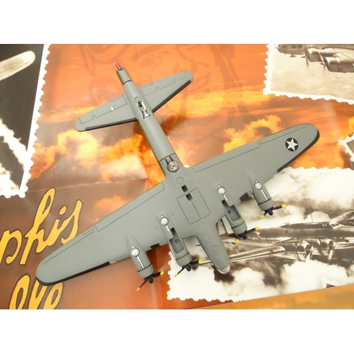 704 - Toys: Two Atlas Editions scale models of military planes / aircraft, comprising Boeing B-17 The Flyi... 