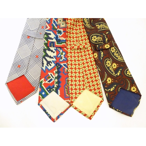 750 - 4 Turnbull & Asser, London silk ties, in various designs (4)