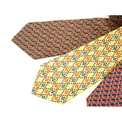 755 - 3 Hermes silk ties, in various colours and designs (3)