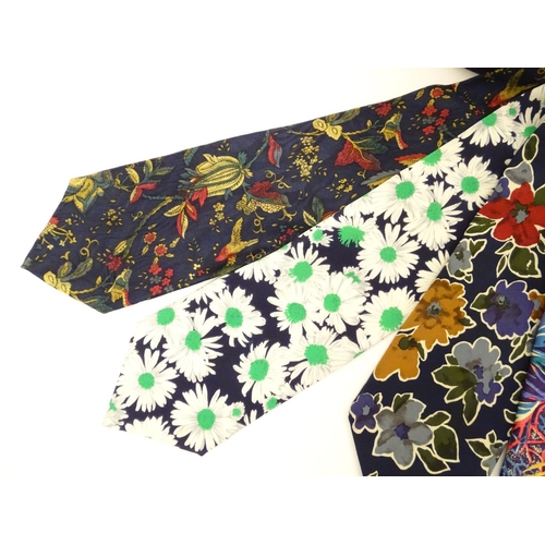 767 - 6 floral silk ties to include  Hilditch & Key, Prochownick, The White House and others  (6)