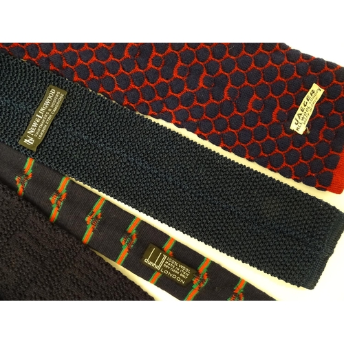 768 - 6 knitted navy, red and green ties from Dunhill of London,  New & Lingwood, Jaeger and others (6)