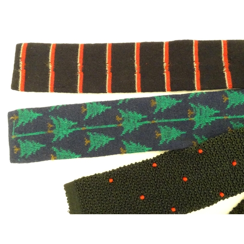 769 - 8 knitted ties in various colours and designs. (8)