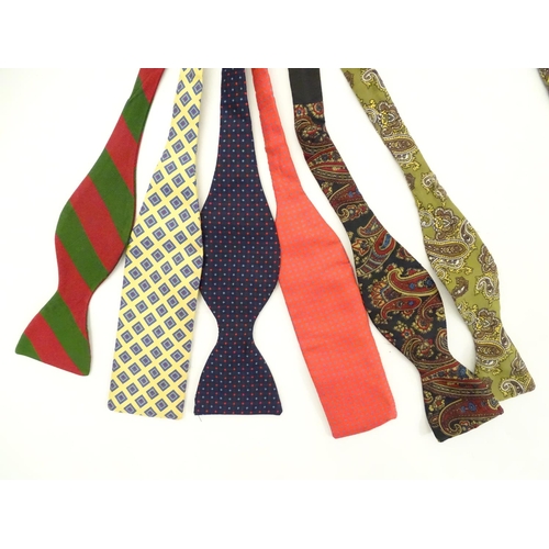 774 - 6 assorted silk bow ties