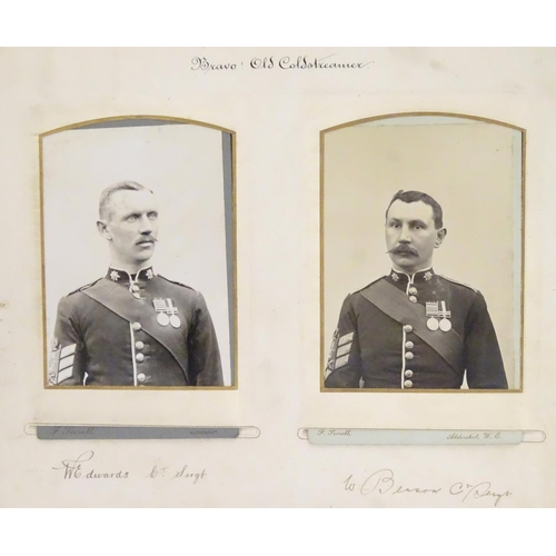 587 - Militaria : Boer War Colonel's Photo album Coldstream Guards 

A 1903 commemorative presentation pho... 