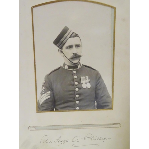 587 - Militaria : Boer War Colonel's Photo album Coldstream Guards 

A 1903 commemorative presentation pho... 