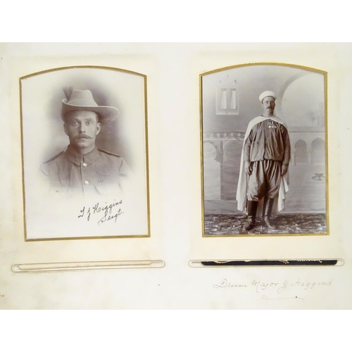 587 - Militaria : Boer War Colonel's Photo album Coldstream Guards 

A 1903 commemorative presentation pho... 