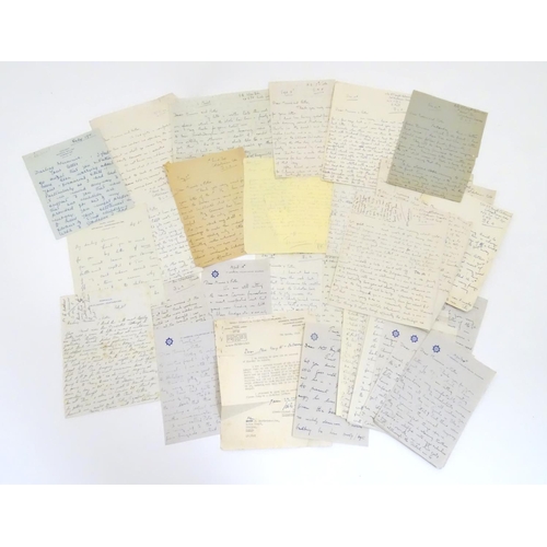 588 - Militaria : WW2 Tank Commanders letters 1st Arm Bat Coldstream Guards WWII:

A series of twenty-nine... 