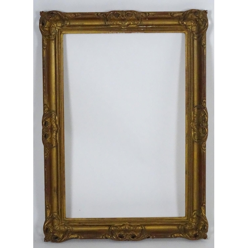 1759 - A gilt swept pattern frame. Approx. 25 1/2