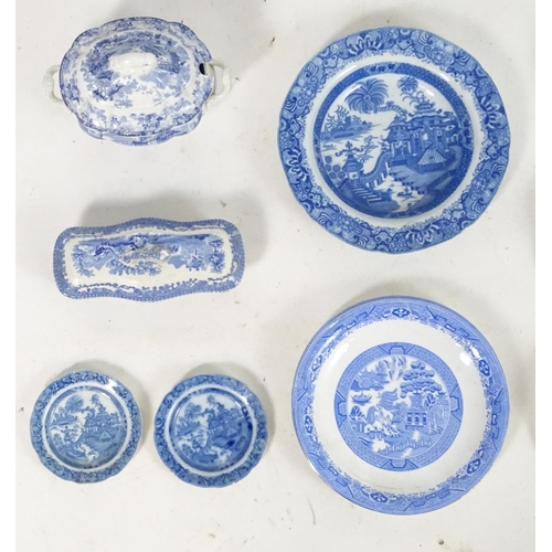 179 - A large quantity of assorted blue and white wares to include Wedgwood Willow pattern teapot, a Wedgw... 