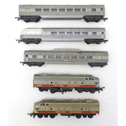 1307 - Toys/ railway: a Hornby 00 gauge Intercity 225 train set which includes a Class 91 91014 Intercity l... 