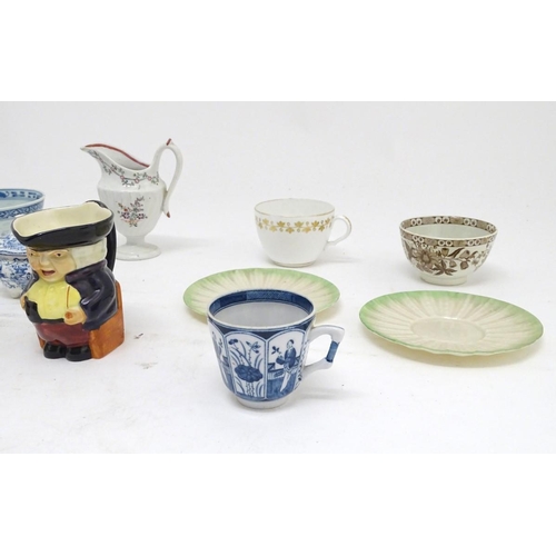 154 - A quantity of assorted ceramics, to include a Chinese blue and white rice bowl, a Chinese blue and w... 